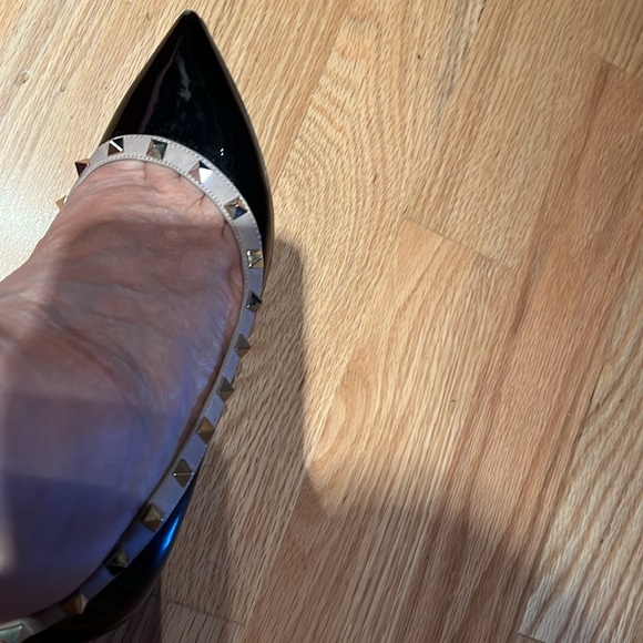 Valentino Shoes - Picture 2 of 7